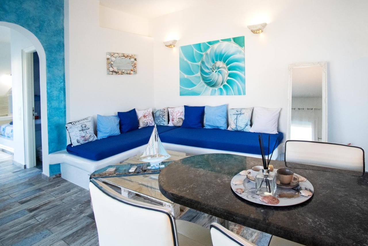 Appartamento Blue Dream - Santorini Kamári Esterno foto