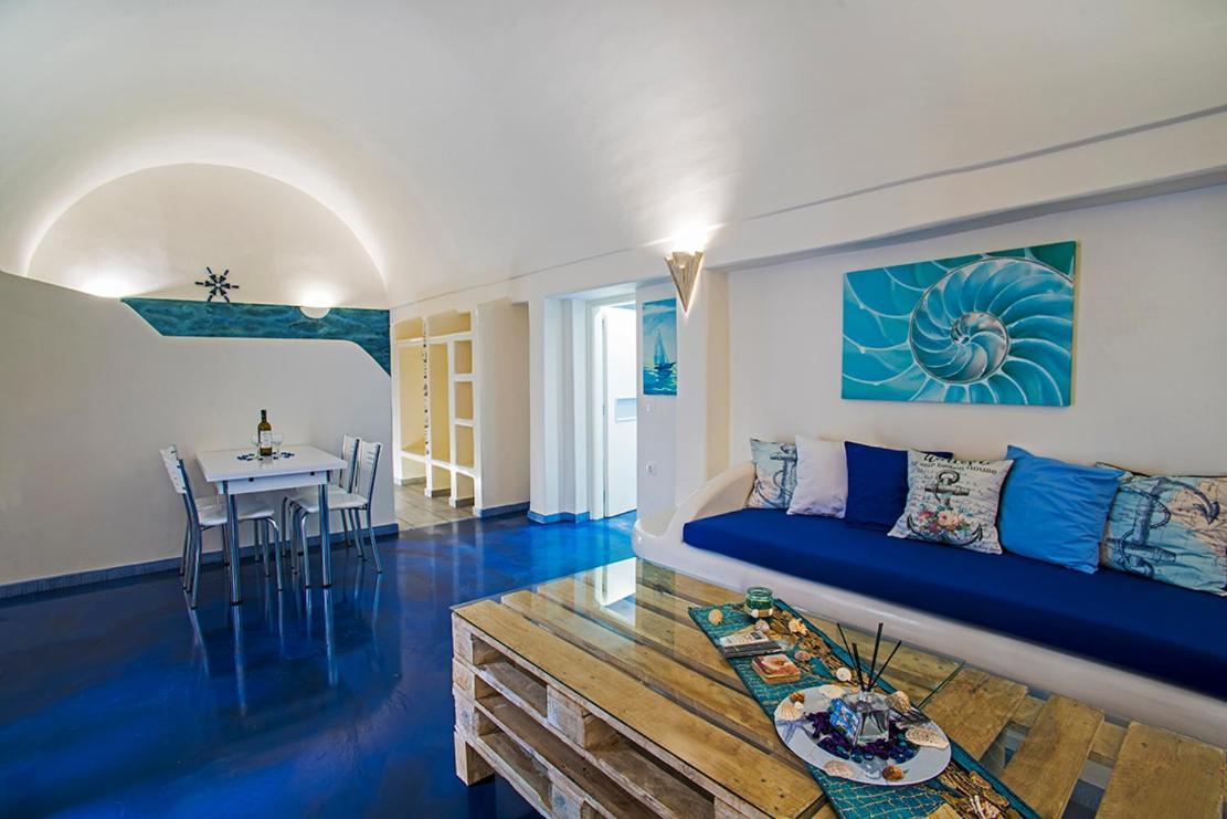 Appartamento Blue Dream - Santorini Kamári Esterno foto