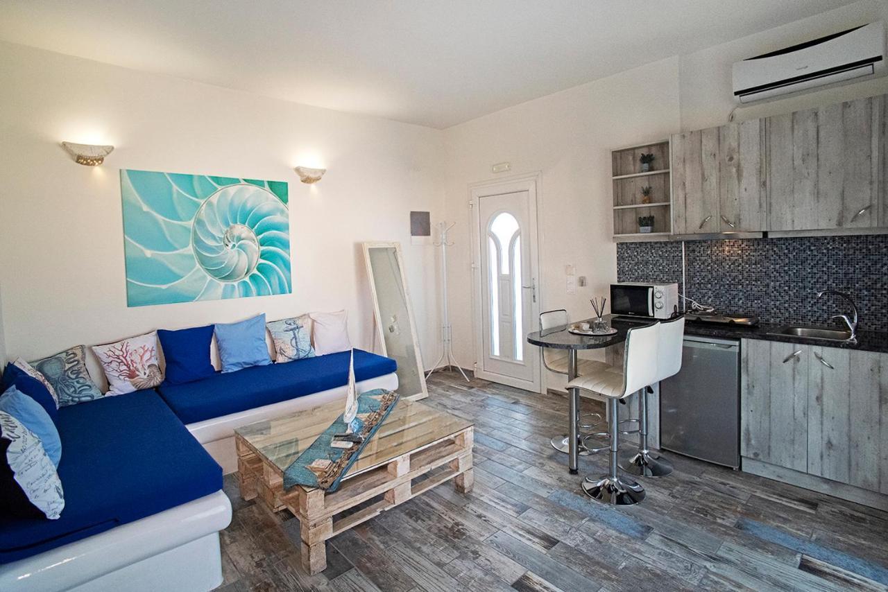 Appartamento Blue Dream - Santorini Kamári Esterno foto