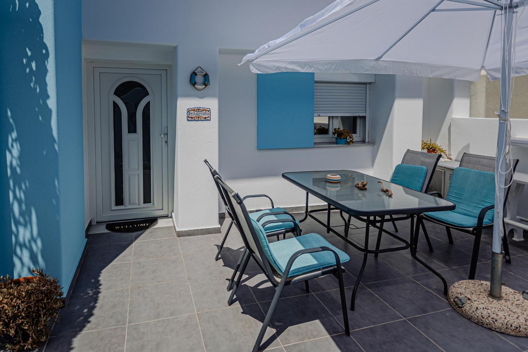 Appartamento Blue Dream - Santorini Kamári Esterno foto